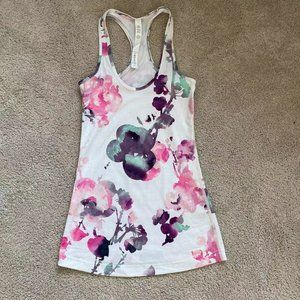 Lululemon Multi Floral Every Blurred Blossoms Activewear Top  (Size: 2 or XS)